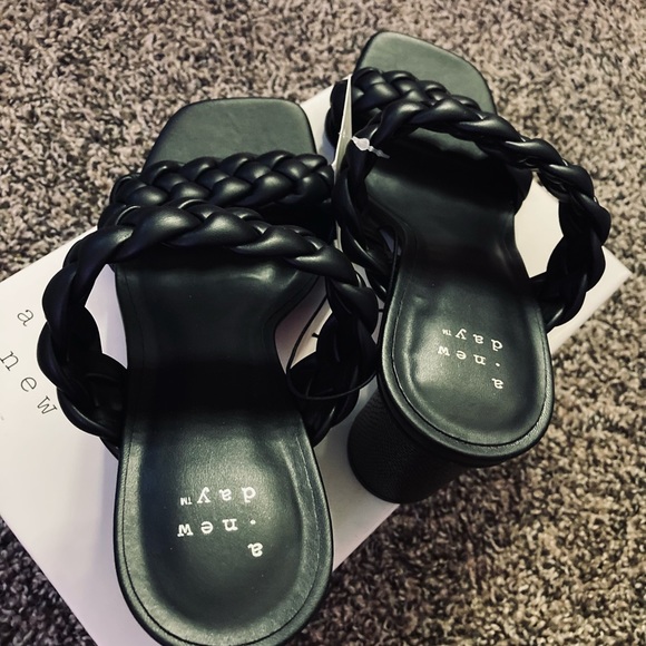 SOLD - Picture 8 of 8